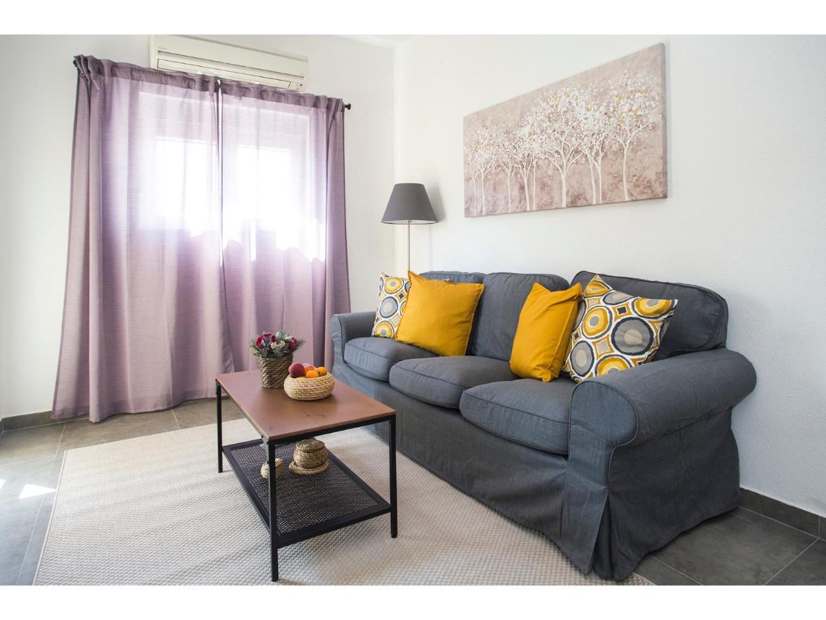 Olive Tree Apartments สปลิท ภายนอก รูปภาพ