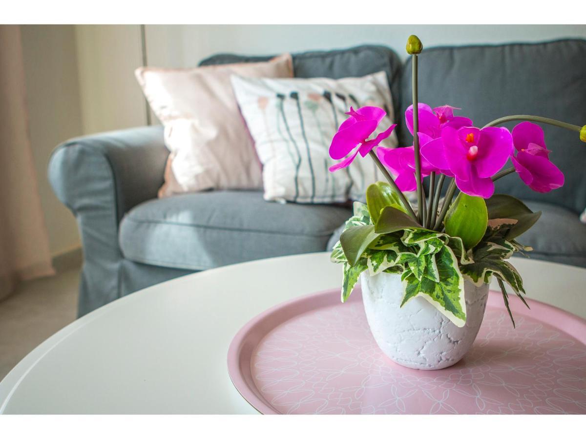 Olive Tree Apartments สปลิท ภายนอก รูปภาพ